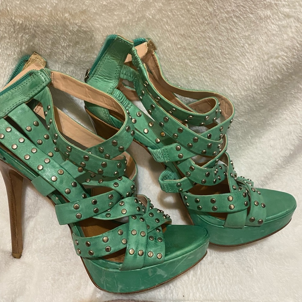 Nice ladies high heels